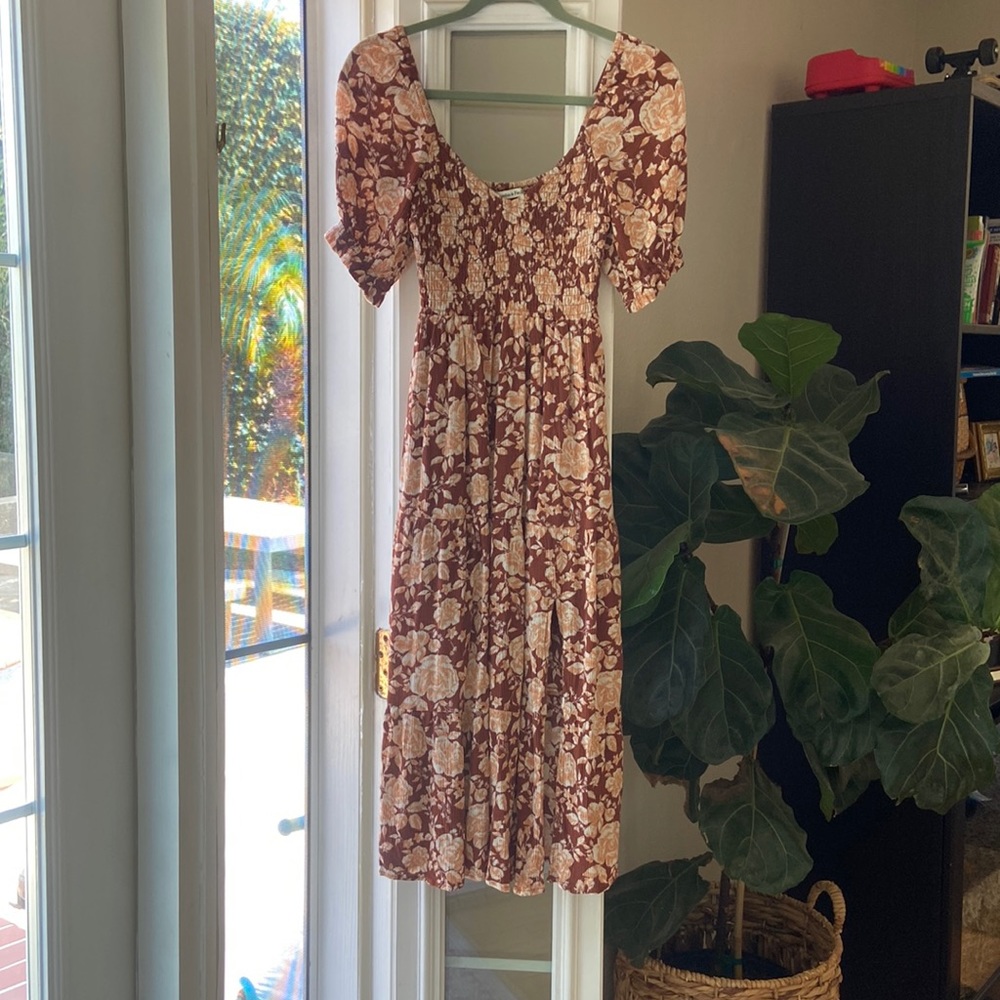 Gorgeous puff sleeve Abercrombie midi dress xs